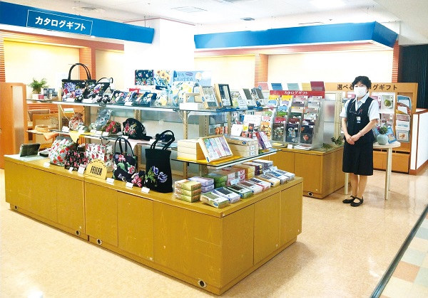 ギフトプラザ6fにリニューアルオープン 総合top 丸広百貨店